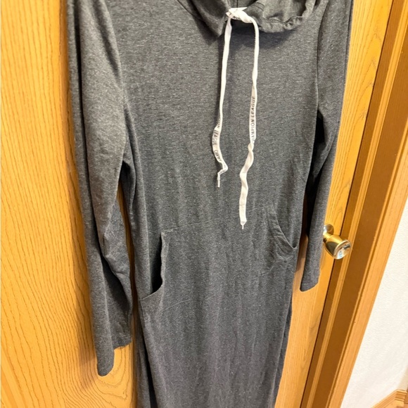 Macy's Grey Long Sleeve Hooded Dress - Picture 3 of 3
